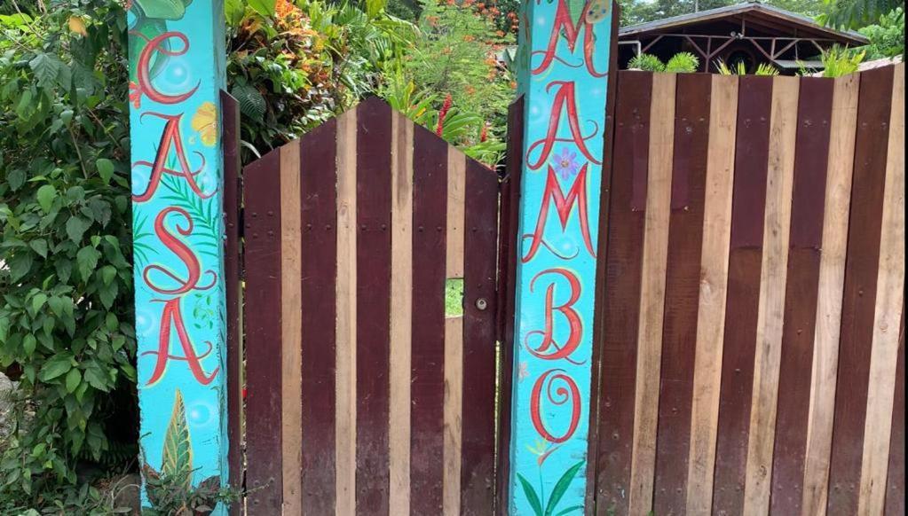 Casa Mambo Cahuita Exterior foto